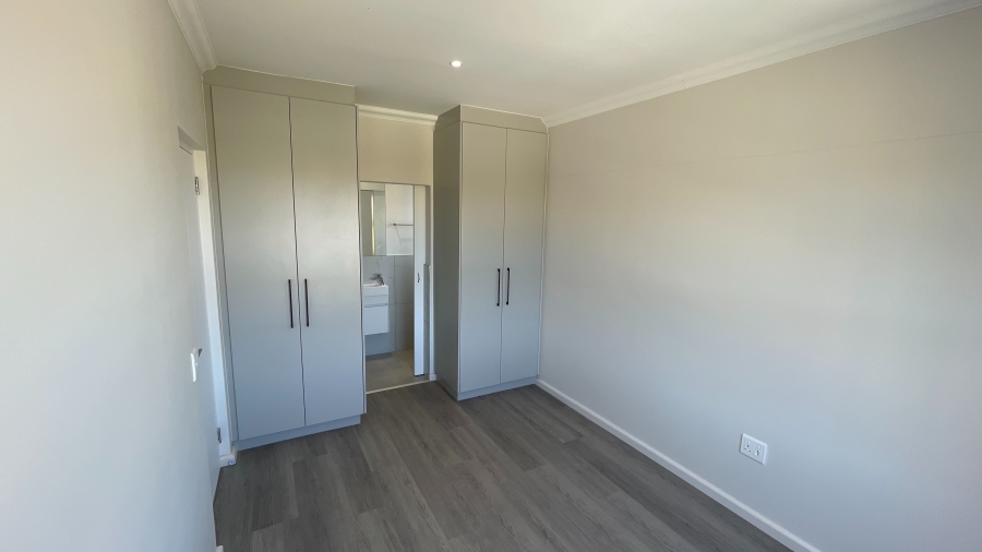 2 Bedroom Property for Sale in Table View Western Cape